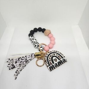 MAMA wristlet with key clip